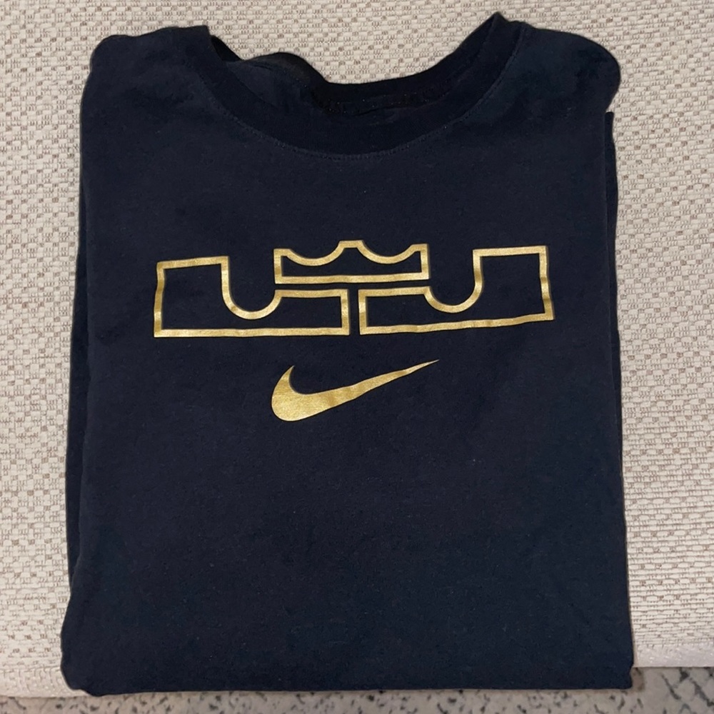 Nike LeBron T-shirt